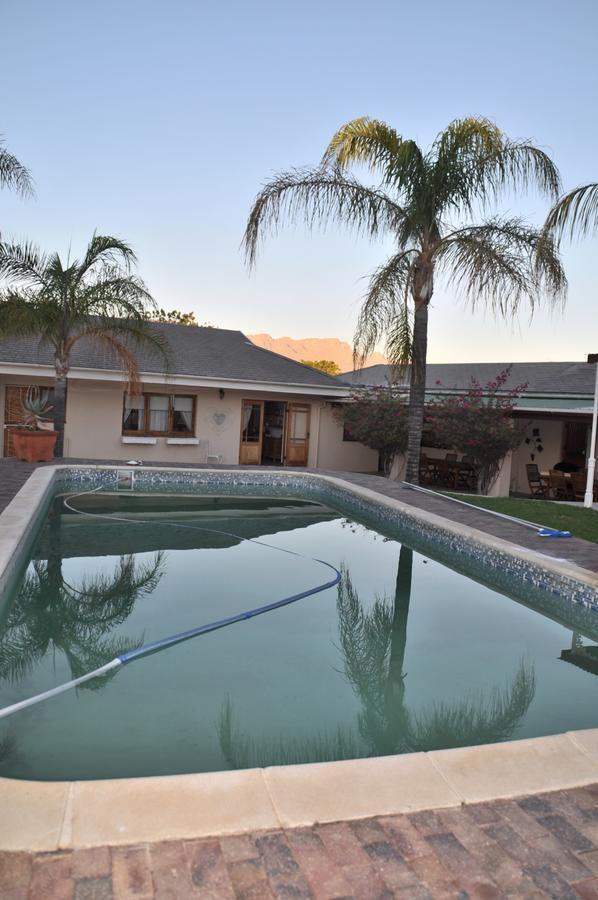 Clan Court Guesthouse Clanwilliam Buitenkant foto